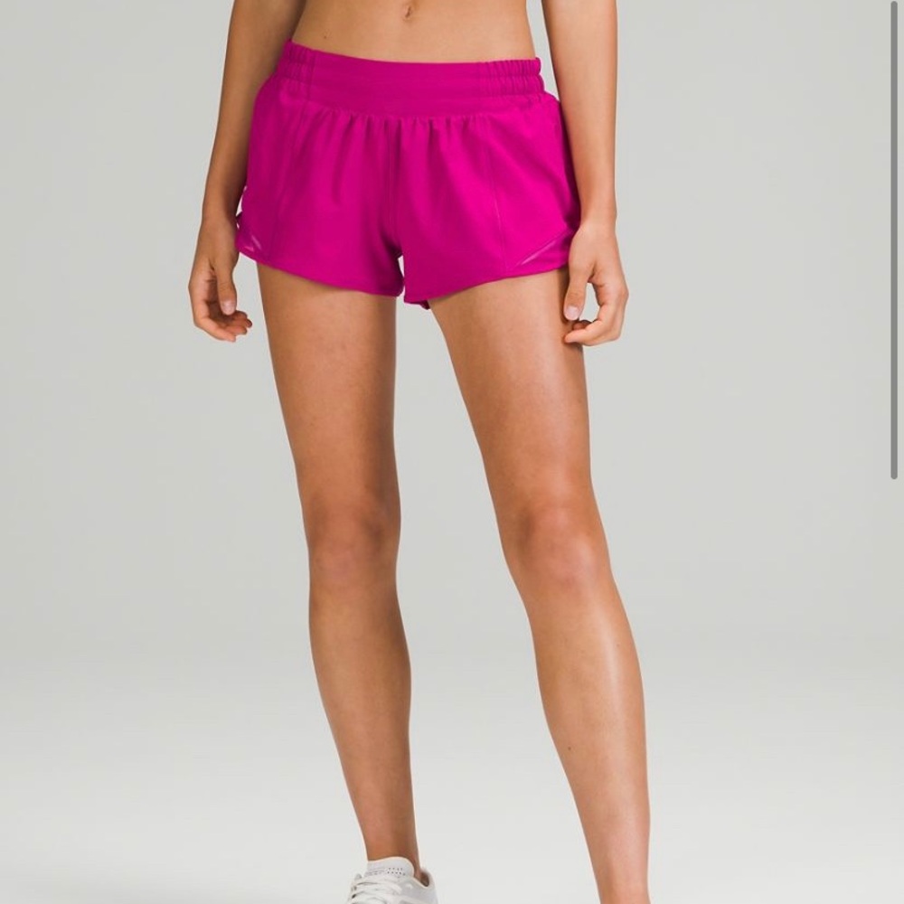 Lululemon Ripened Raspberry Hotty Hot LR 2.5 inch